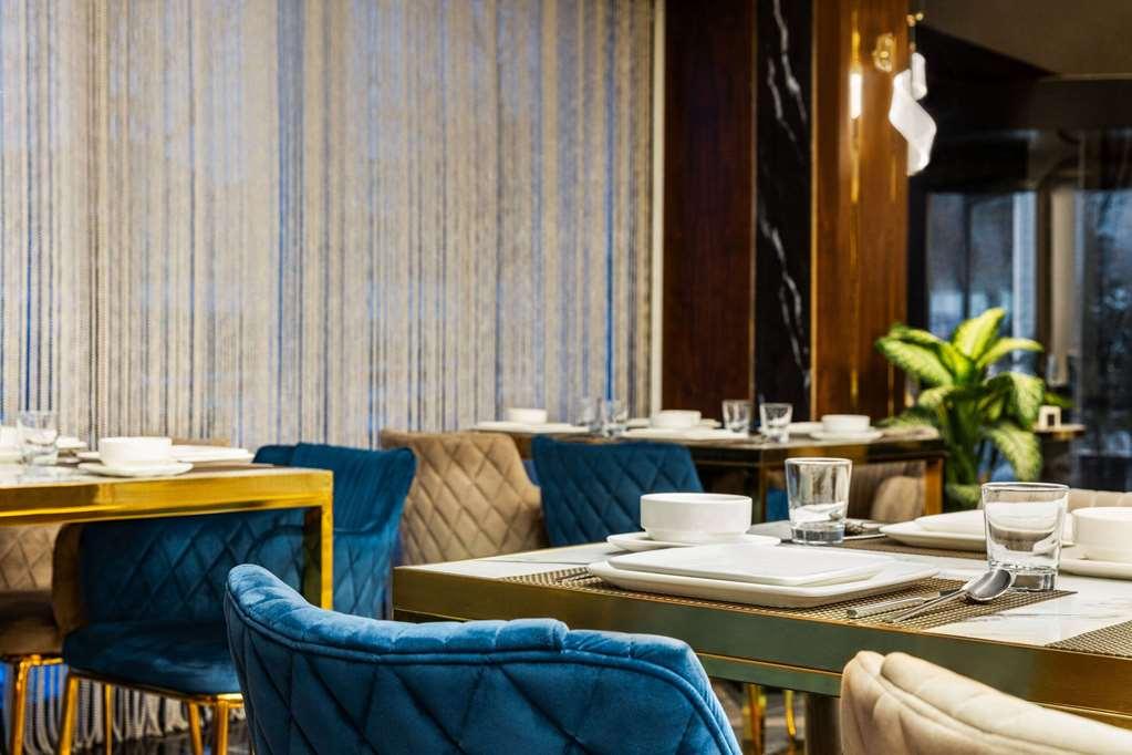 Operla Airport Hotels, Tm Истанбул Ресторант снимка